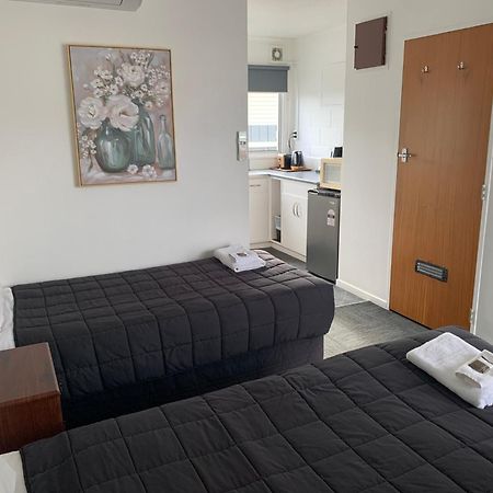 Brooklyne Motel Sanson Buitenkant foto