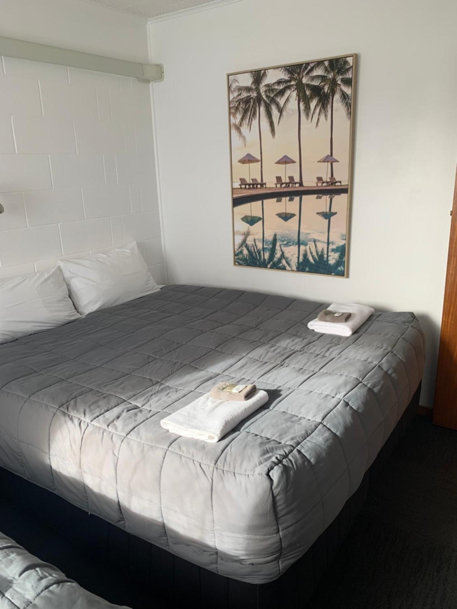 Brooklyne Motel Sanson Buitenkant foto