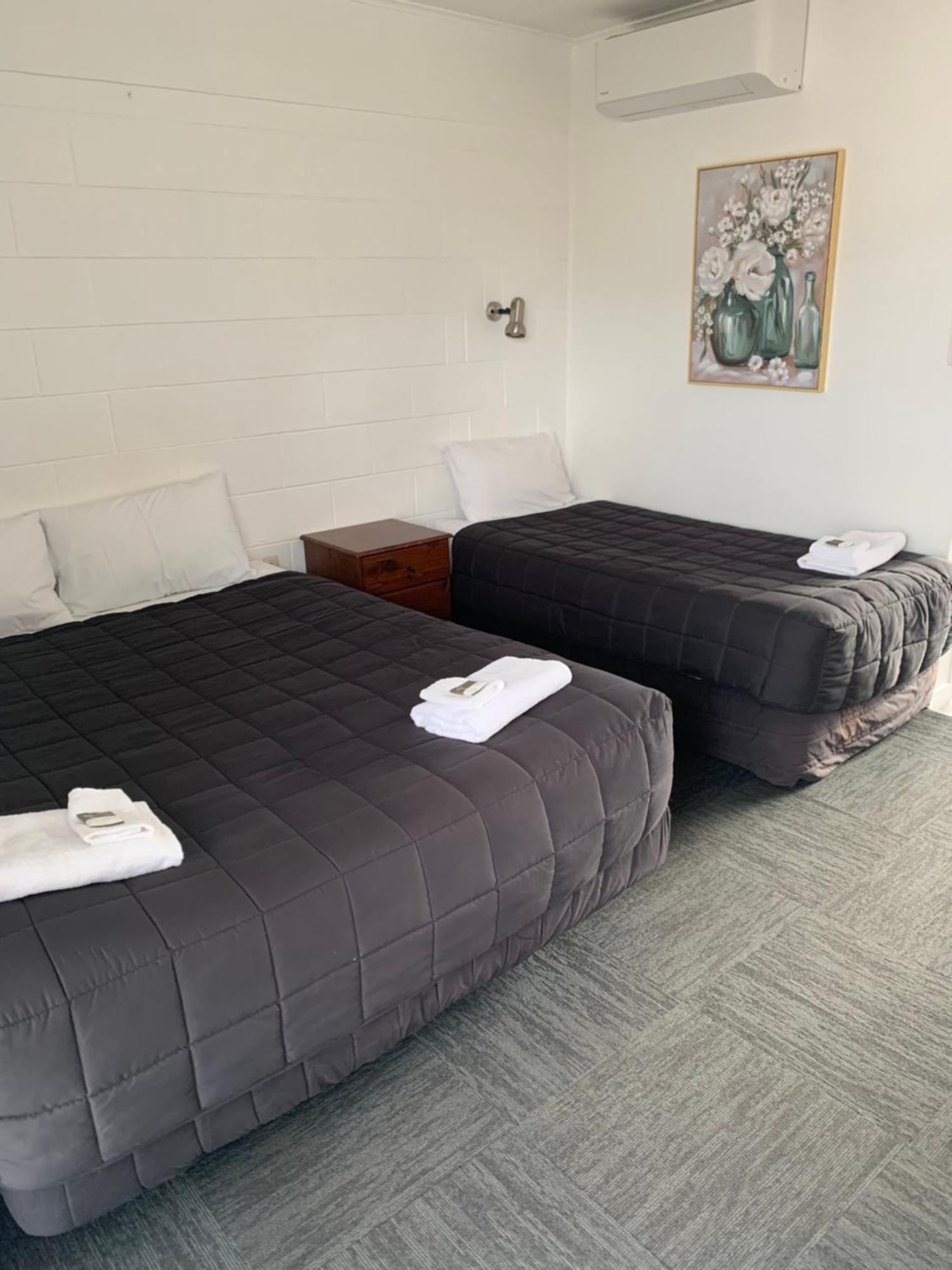 Brooklyne Motel Sanson Buitenkant foto